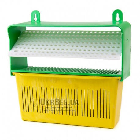 Dust collector with basket, 