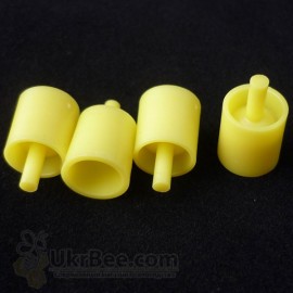 Bowls for the withdrawal of queens with a peg, 10 pcs., Czech Republic, 
